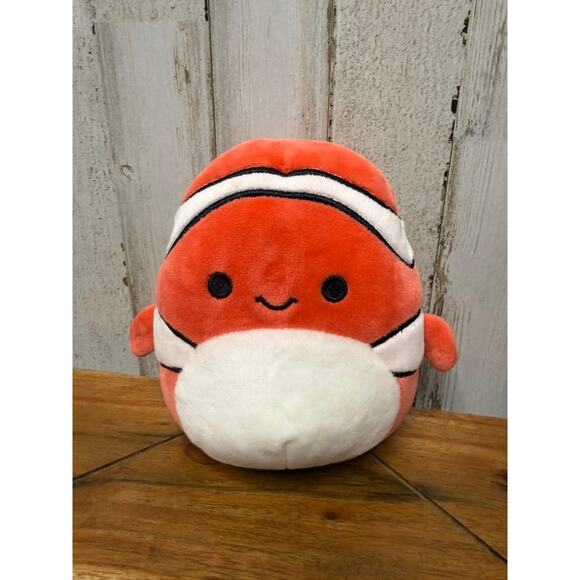 Squishmallows Ricky the Clownfish Small Plush Toy Orange 6" in - Picture 1 of 5